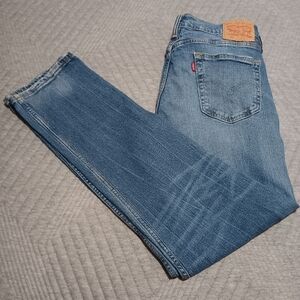 Mens Levi jeans gently used 34×34